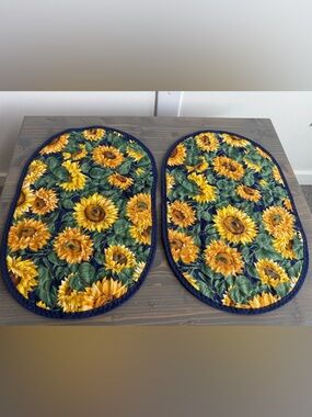 2 x handmade reversible place mats  - sunflower